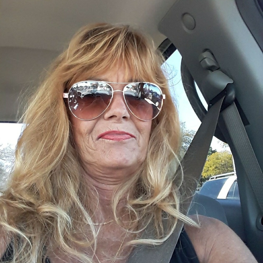 Meet your Posher, Toni